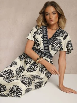Niebieska Sukienka w Print Boho z Wiskozy Rozkloszowana z Dekoltem V Palarina m&d fashion