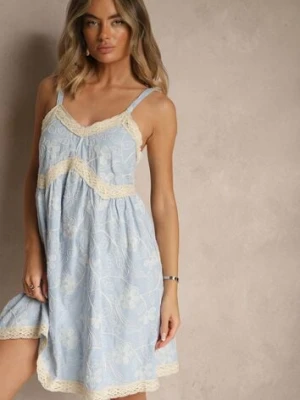 Niebieska Sukienka z Bawełny Ozdobiona Haftem i Kwiatowym Wzorem Nilestea rosa