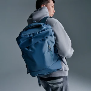 Niebieski plecak wielofunkcyjny multipocket House