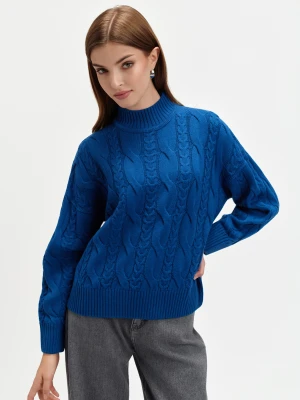 Niebieski sweter z plecioną fakturą TOP SECRET