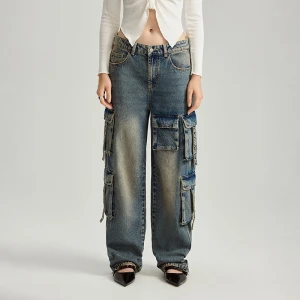 Niebieskie jeansy baggy fit z kieszeniami cargo acid wash House