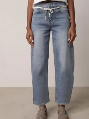 Niebieskie Jeansy Balloon z Regularnym Stanem i Ozdobnym Wiązaniem Rislyn