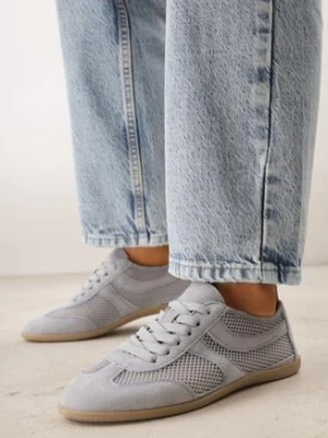 Niebieskie Sneakersy Typu Tenisówki z Siateczkowymi Wstawkami Corigoria modern world