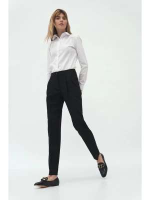 Nife Spodnie w kolorze czarnym rozmiar: 40