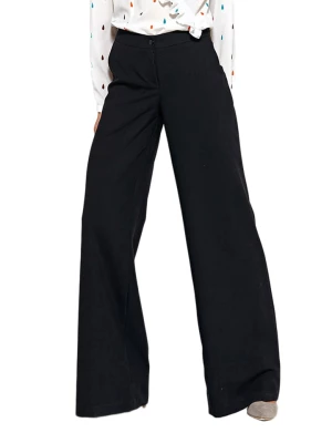 Nife Spodnie w kolorze czarnym rozmiar: 38