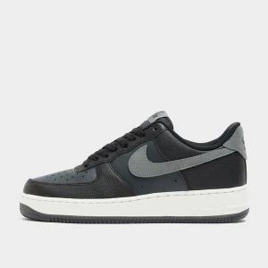 Nike Air Force 1 '07 Lv8