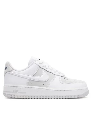 Nike Sneakersy Air Force 1 '07 LX DZ2708 102 Biały
