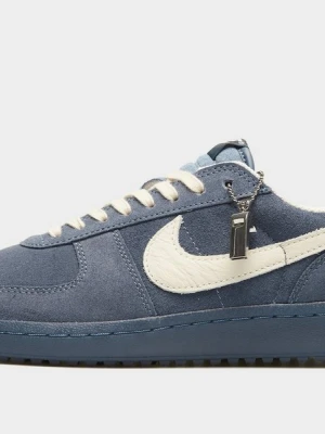 Nike Field General