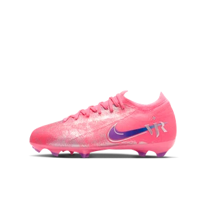 Nike Jr. Mercurial Vapor 16 Pro „Vini Jr.” Korki piłkarskie typu low top na twardą murawę dla dużych dzieci - Różowy