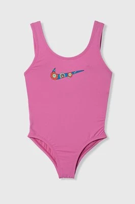 Nike Kids jednoczęściowy strój kąpielowy dziecięcy MULTI LOGO kolor różowy
