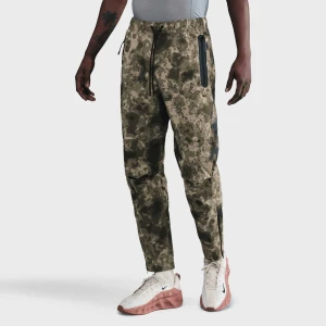 Nike Tech Dri-FIT Woven Camo Tapered Pants mężczyźni Spodnie dresowe camo rozmiar Odzież