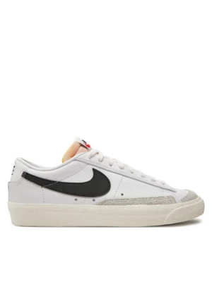 Nike Sneakersy Blazer Low '77 Vntg DA6364 101 Biały