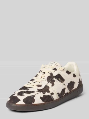 Niskie trampki z nadrukiem allover tamaris