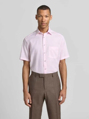 Nowoczesna koszula biznesowa o kroju regular fit z kołnierzykiem typu kent Olymp