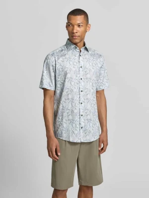 Nowoczesna koszula biznesowa o kroju regular fit z kołnierzykiem typu kent Olymp