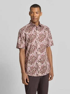 Nowoczesna koszula biznesowa o kroju regular fit z kołnierzykiem typu kent Olymp