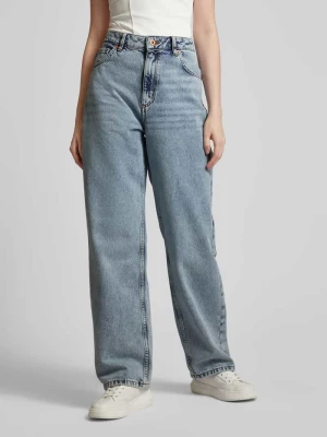 NOWOŚĆ w P&C*: Jeansy z kieszeniami z tyłu model ‘Leni’ Hugo Blue