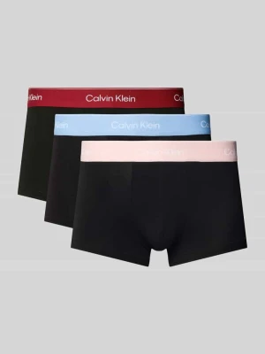 Obcisłe bokserki z wyhaftowanym logo w zestawie 3 szt. model ‘Low Rise’ Calvin Klein Underwear