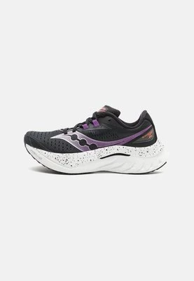 Obuwie do biegania startowe Saucony