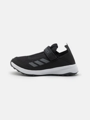 Obuwie do biegania Szlak Adidas Terrex czarny