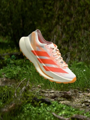 Obuwie do biegania Szlak Adidas Terrex pomarańczowy