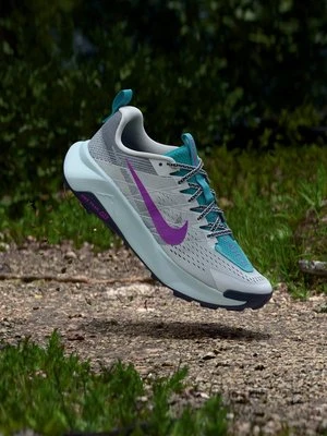 Obuwie do biegania Szlak Nike czarny