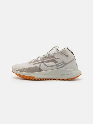 Obuwie do biegania Szlak Nike Performance