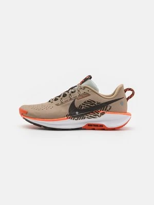 Obuwie do biegania Szlak Nike Performance