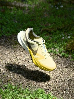 Obuwie do biegania Szlak Nike Performance