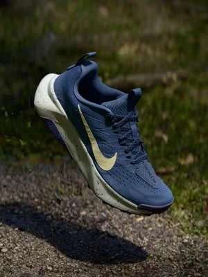 Obuwie do biegania Szlak Nike niebieski