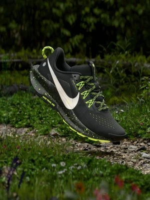 Obuwie do biegania Szlak Nike czarny