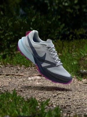 Obuwie do biegania Szlak Nike czarny