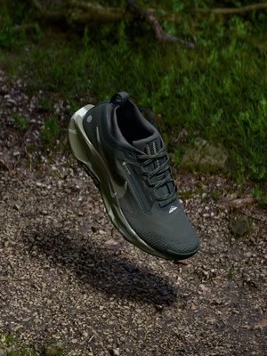 Obuwie do biegania Szlak Nike czarny