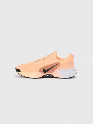 Obuwie do biegania Szlak Nike pomarańczowy