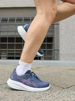 Obuwie do biegania treningowe ASICS