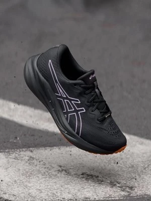 Obuwie do biegania treningowe ASICS