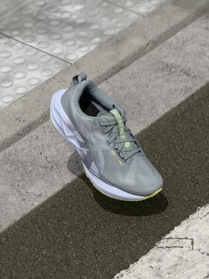 Obuwie do biegania treningowe ASICS