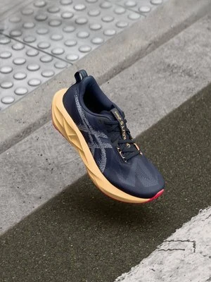 Obuwie do biegania treningowe ASICS