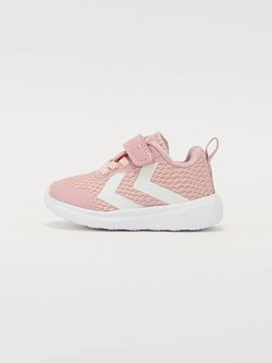 Obuwie do biegania treningowe Hummel