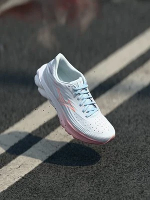 Obuwie do biegania treningowe Mizuno