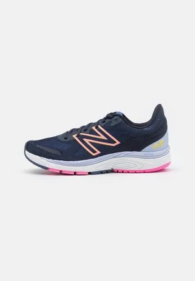 Obuwie do biegania treningowe New Balance