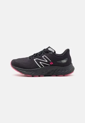 Obuwie do biegania treningowe New Balance