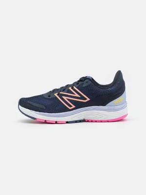 Obuwie do biegania treningowe New Balance