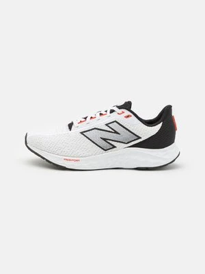 Obuwie do biegania treningowe New Balance