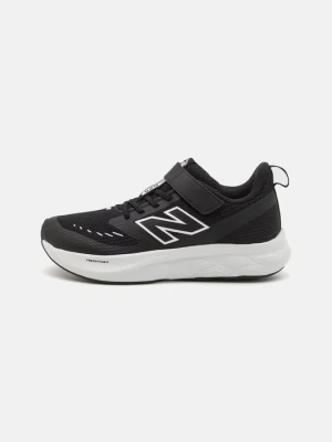 Obuwie do biegania treningowe New Balance czarny