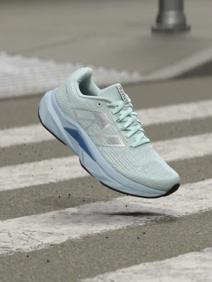 Obuwie do biegania treningowe New Balance jasnoniebieski