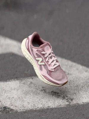 Buty do biegów ulicznych New Balance liliowy