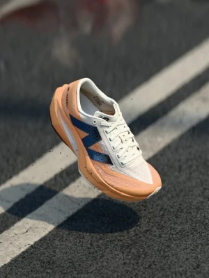 Obuwie do biegania treningowe New Balance pomarańczowy