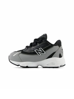 Obuwie do biegania treningowe New Balance szary