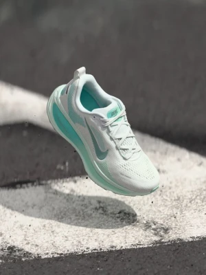 Obuwie do biegania treningowe Nike biały